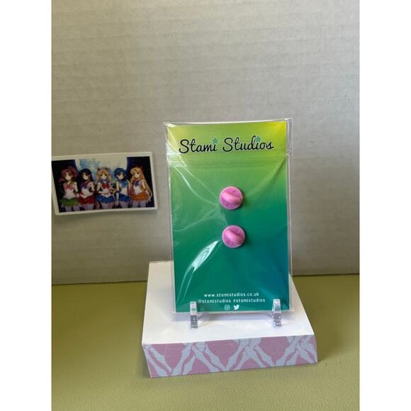 Stami Studios Sailor Moon Pin - Picture 4 of 10